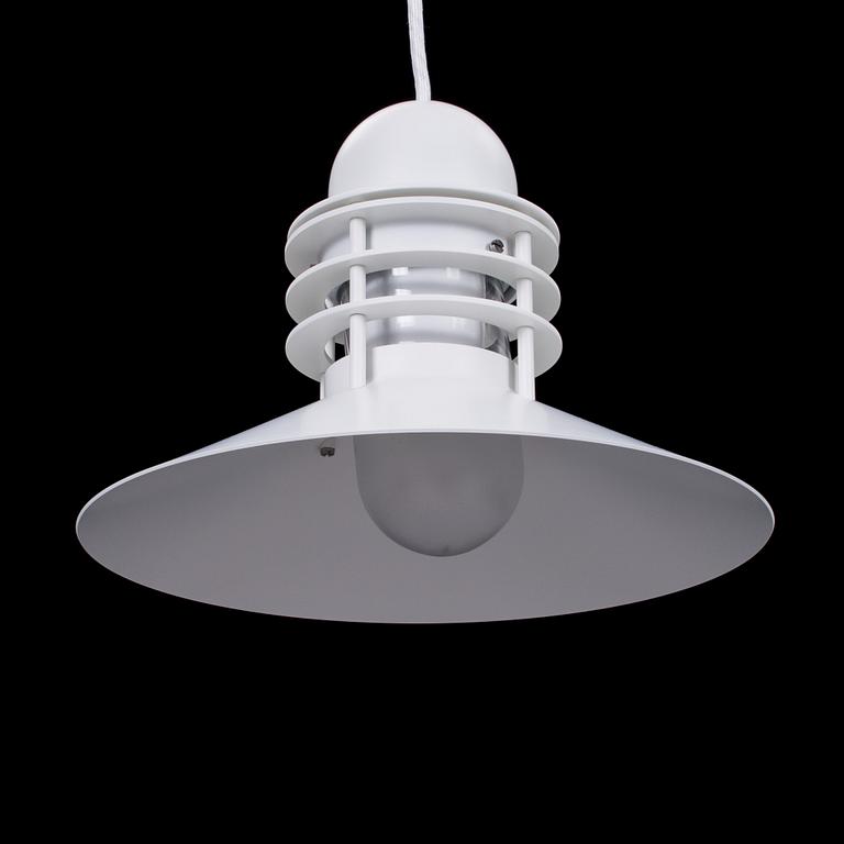 TAKLAMPA, "Nyhavn Pendant", Alfred Hoffman & Ole V. Kjaer, Louis Poulsen 2000-tal.