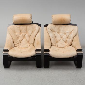 ÅKE FRIBRYTER, Nojatuolipari, "Kroken", Nelo Möbler, muotoiltu 1974.