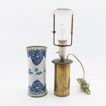 Urn, Qing Dynasty, Kangxi (1662-1722), porcelain, China, 18th century.