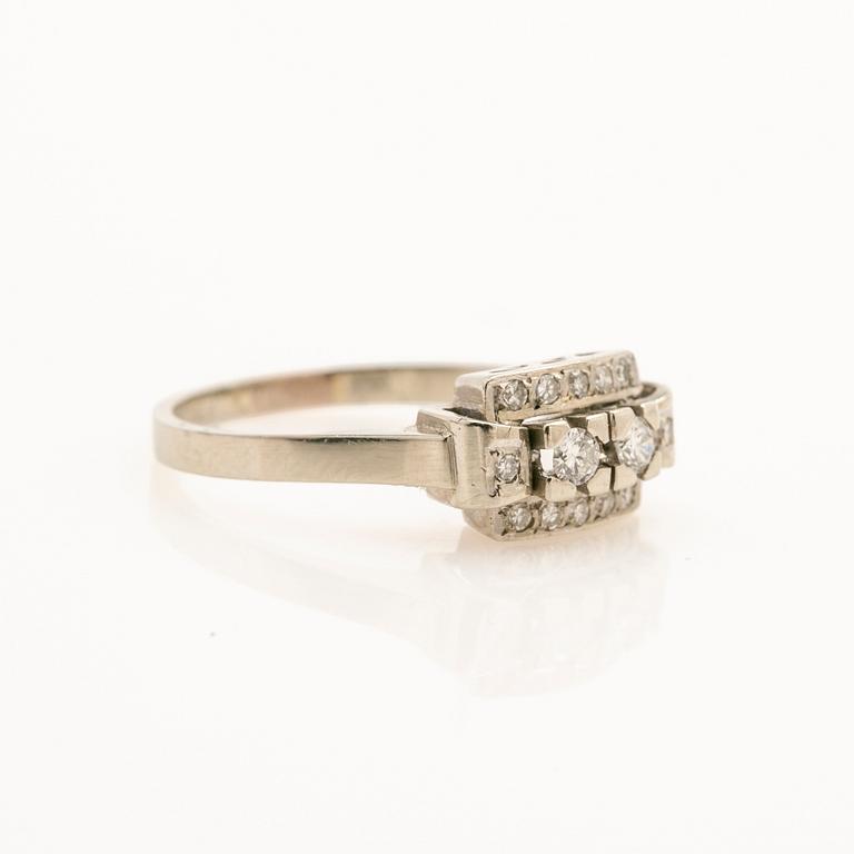Ring, 18K gold with brilliant-cut diamonds, G. Dahlgren & Co, Malmö, 1966.