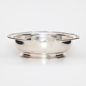SKÅLFAT, silver, W.A. Bolin, Stockholm, 1935. Vikt c:a 600 g.