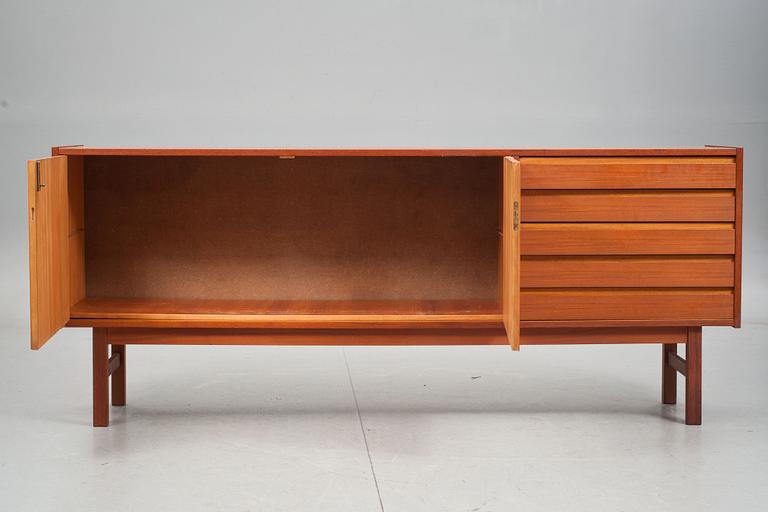 SIDEBOARD, 1960-tal.