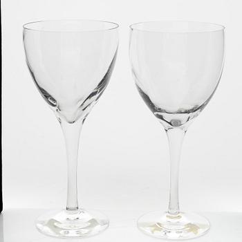 Bertil Vallien, 18 wine glasses 'Chateau' from Kosta Boda, Sweden.