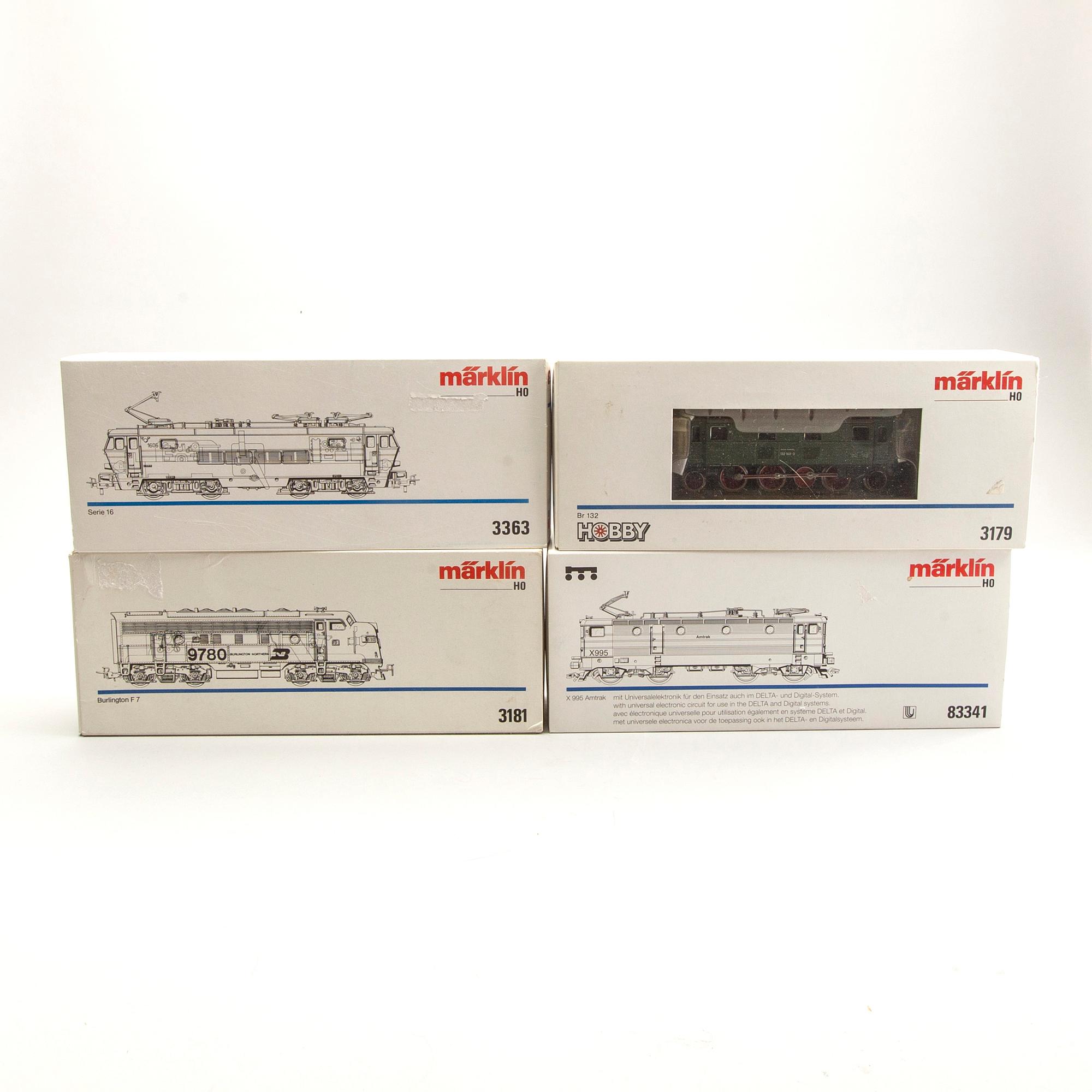 4 Märklin locomotives.