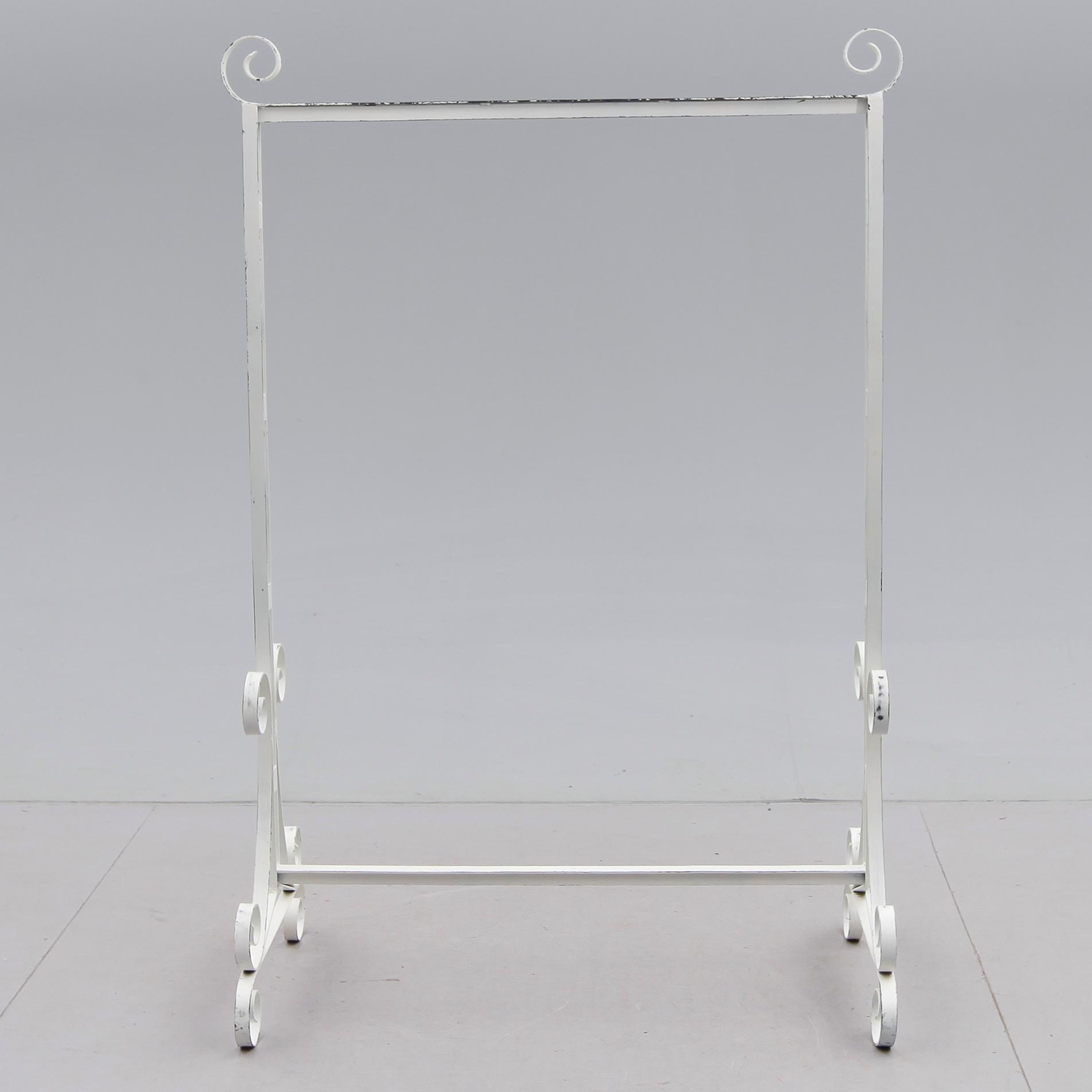 KLÄDSTÄLLNING, 1900-talets andra hälft.