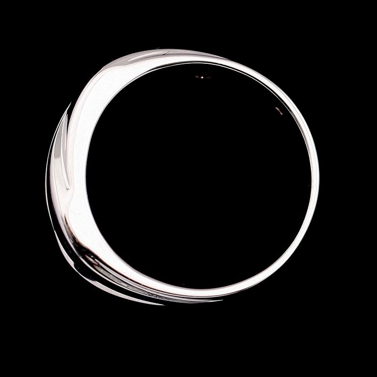 RING, 14 k vitguld, briljantslipade diamanter tot ca 1.00 ct.