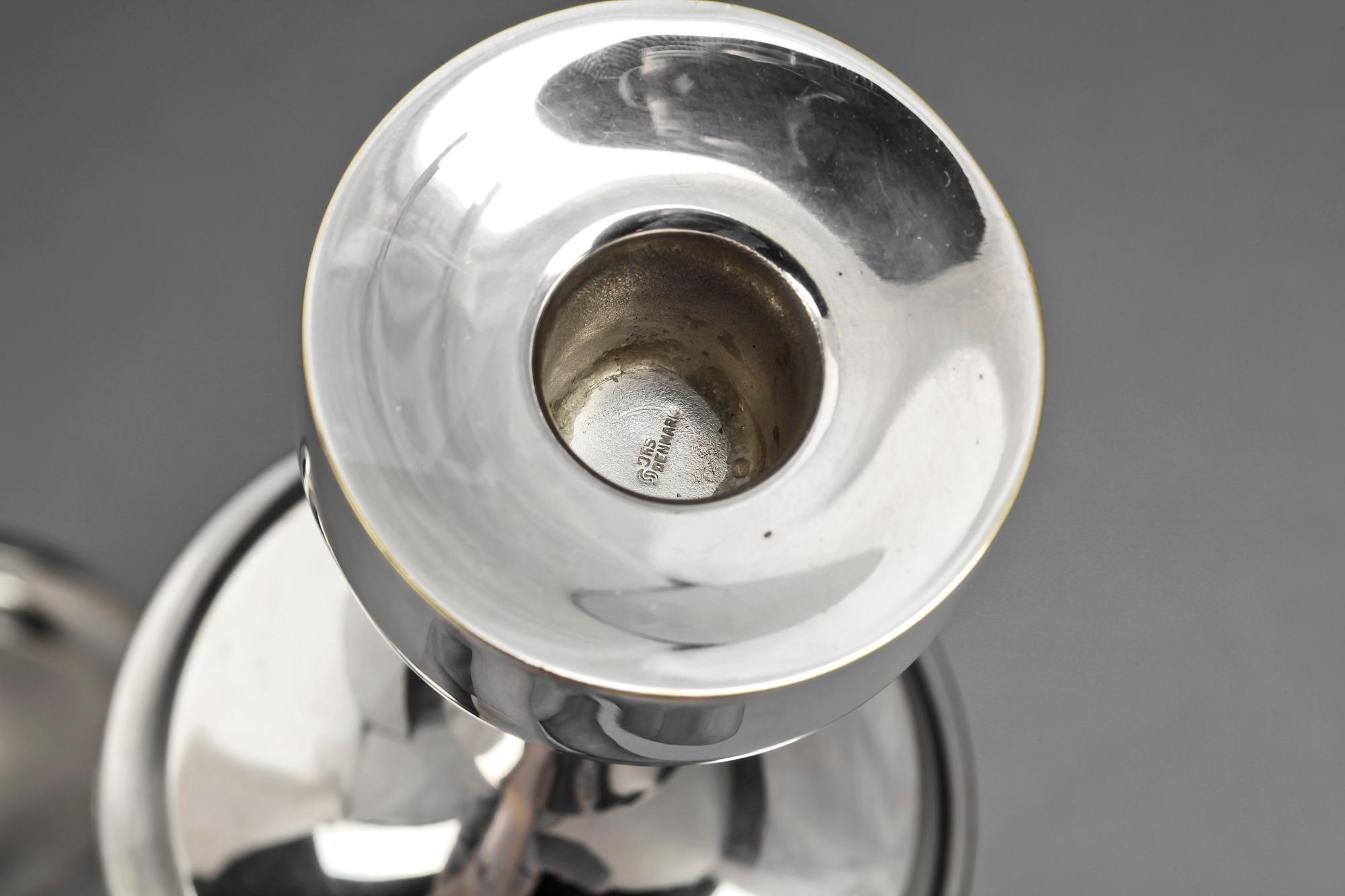 LJUSSTAKAR, ett par, silver, Danmark 1900-talets andra hälft.