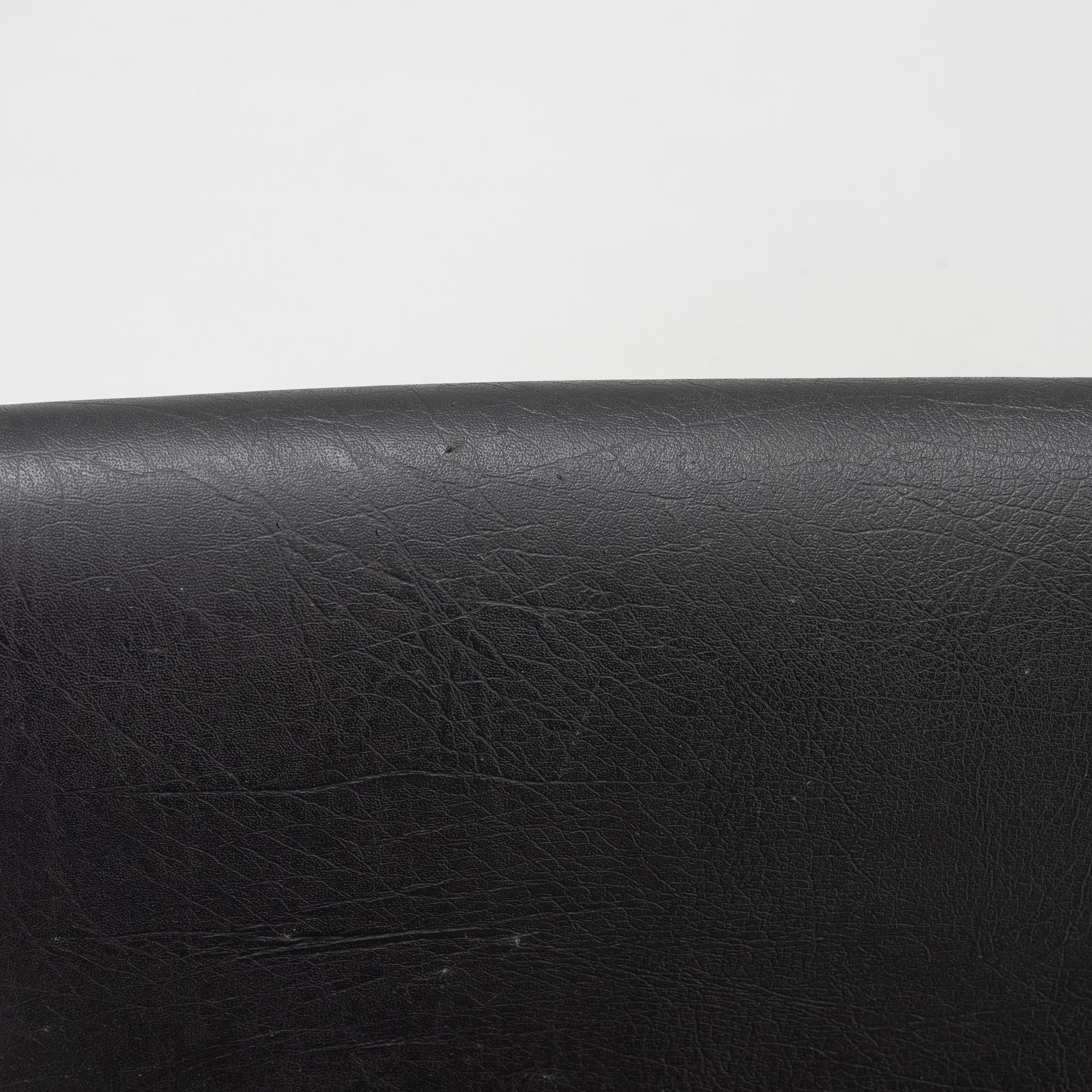 Hans J Wegner, fåtöljer, ett par, "Kastrup Airport Lounge Chair", Danmark.