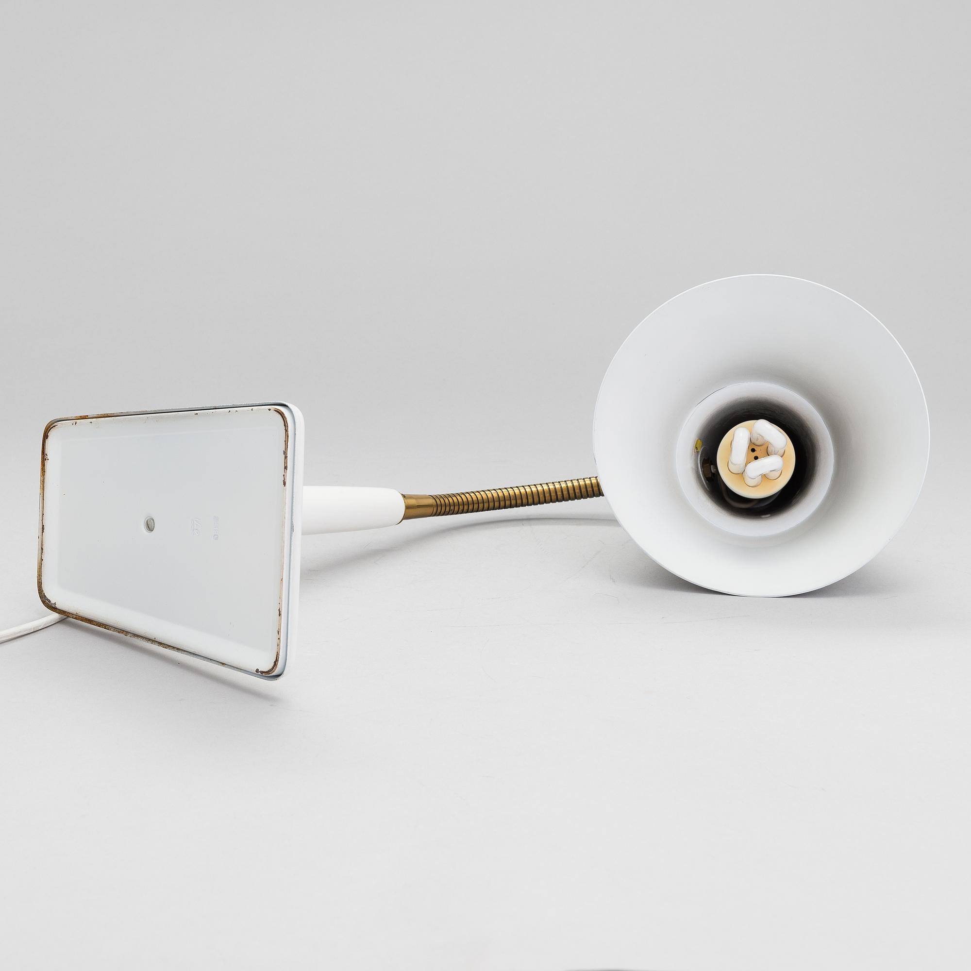 BORDSLAMPA, modell 24120, Valinte, 1900-talets mitt.