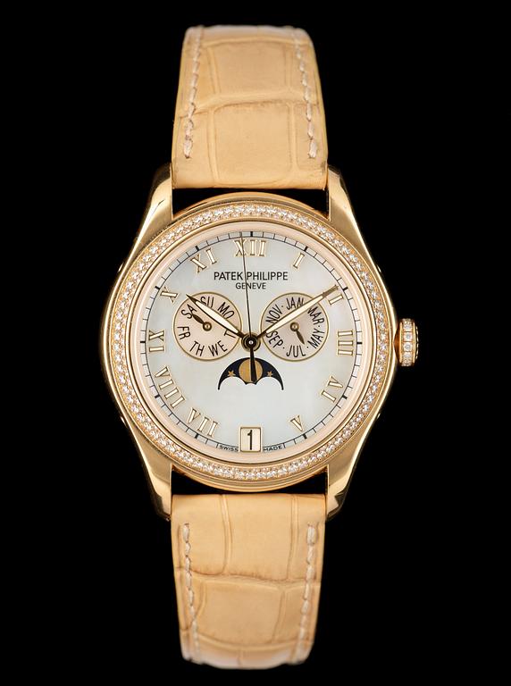 A Patek Philippe 'Annual calender' ladie's wrist watch, 2009.