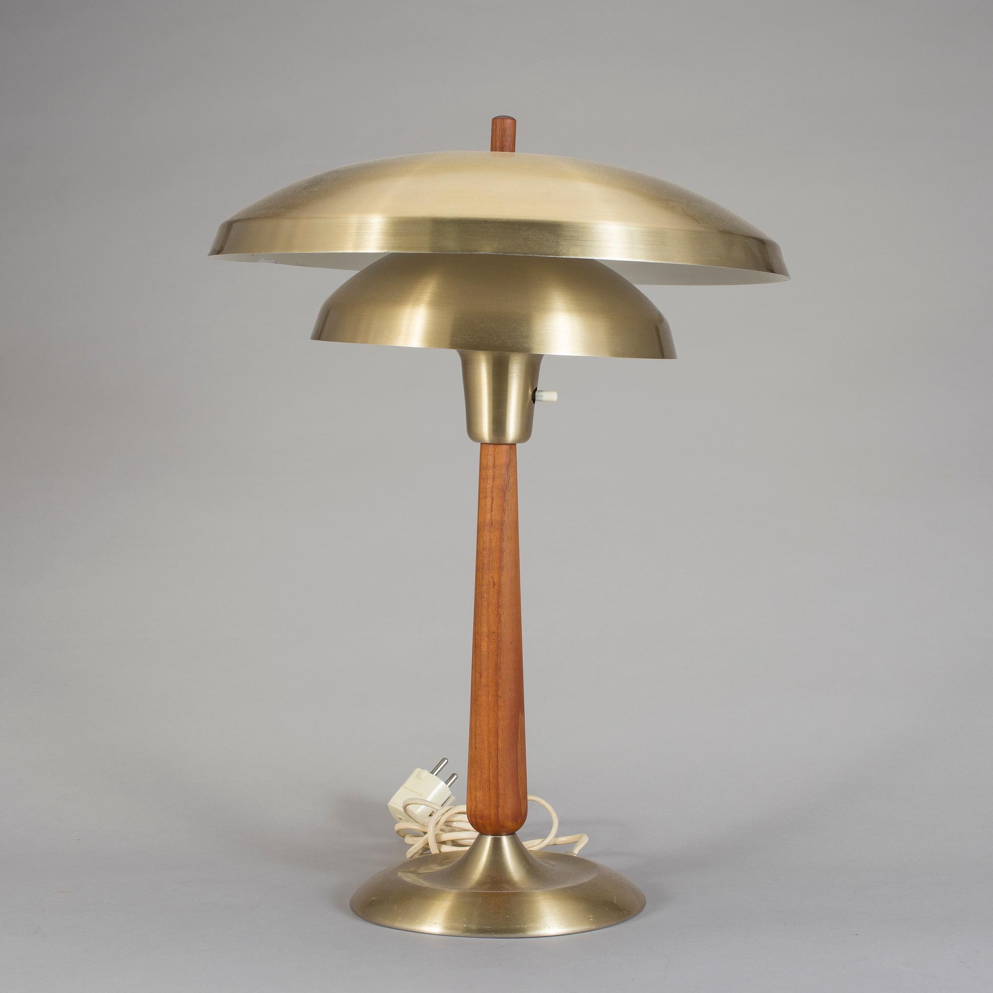 BORDSLAMPA, 1900-talets mitt.