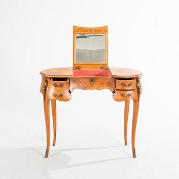 A Louis XV style dressing table mid 1900s.