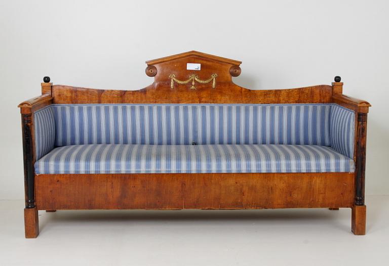 Soffa, Karl Johan, 1800-talets första hälft.