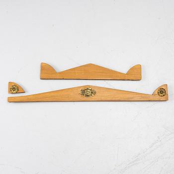 Bokskåp 1800-talets mitt.