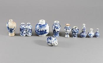 PARTI SNUSFLASKOR OCH MINIATYRVASER, 39 st, porslin, orientaliska, 1900-tal.