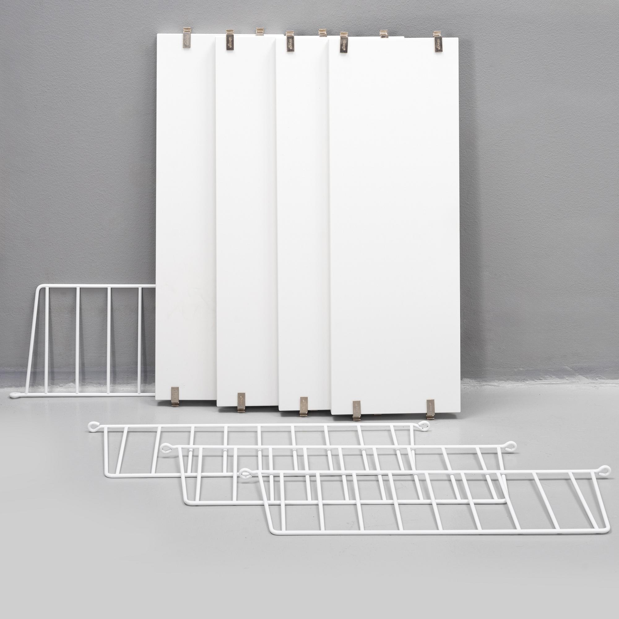 Nils Strinning, hyllsystem, "String BFB/Hyllan", String Design AB, 2000-tal.
