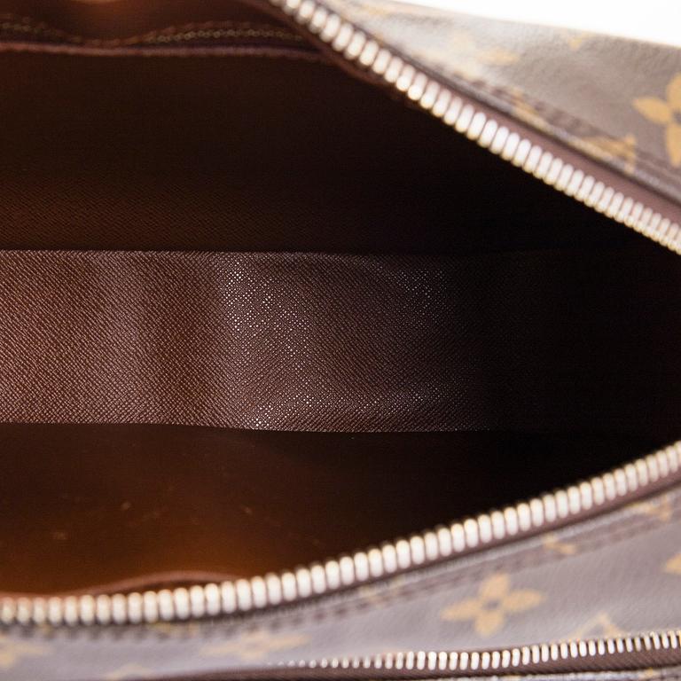 Louis Vuitton, a Monogram Canvas 'Nile' shoulder bag.