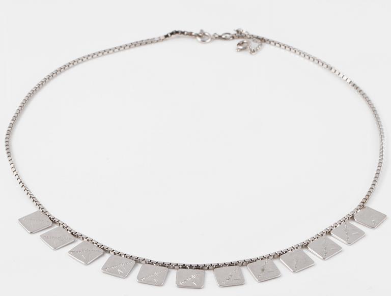 COLLIER, 18K vitguld, importstämplat. Vikt 22 gram.