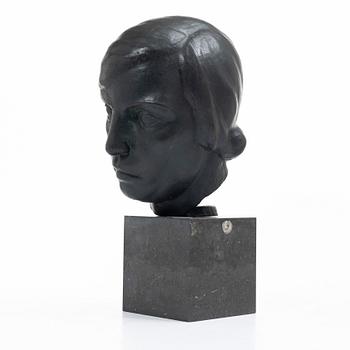 Henrik Roxström, Portrait head.
