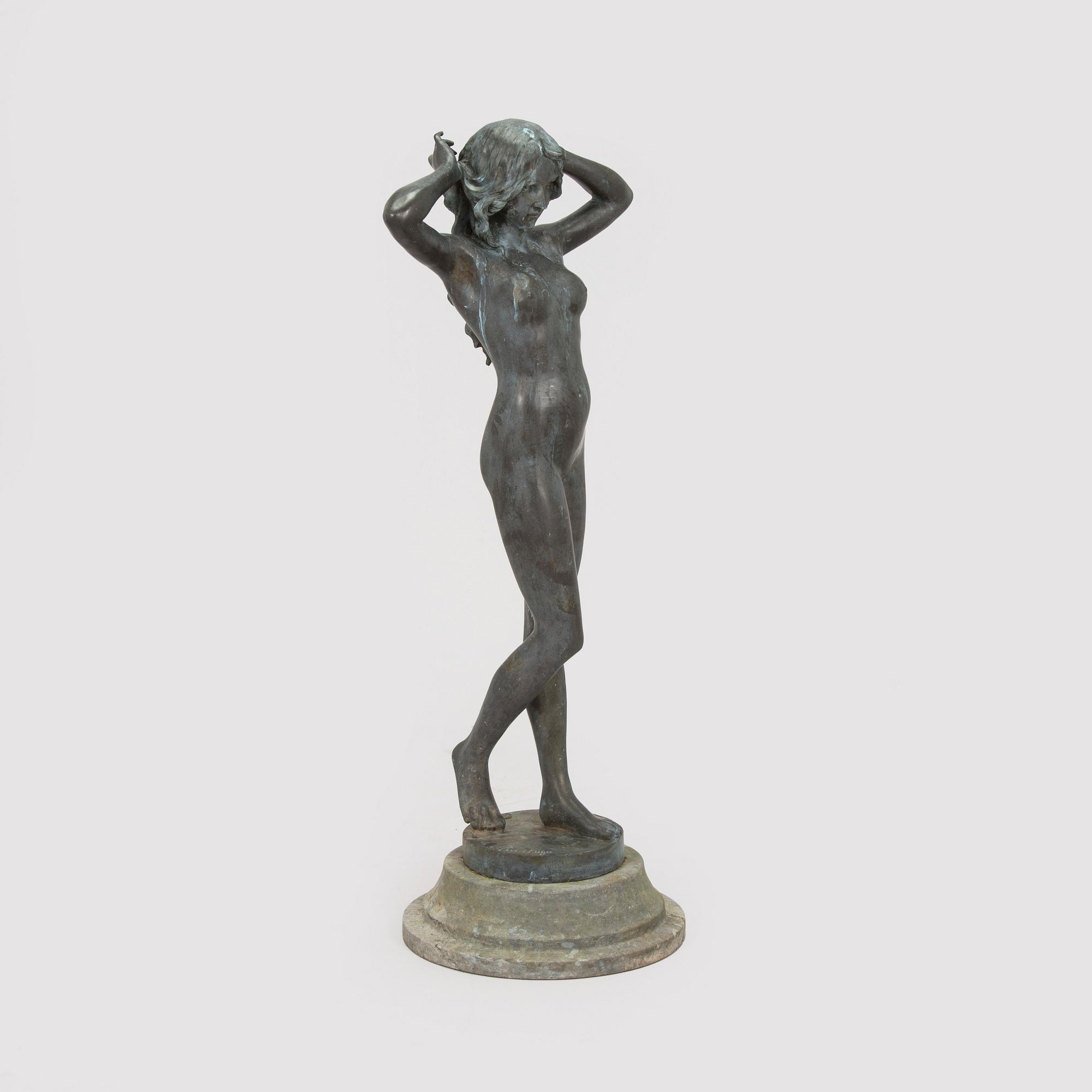 Pitta Luga, after, Standing Woman.