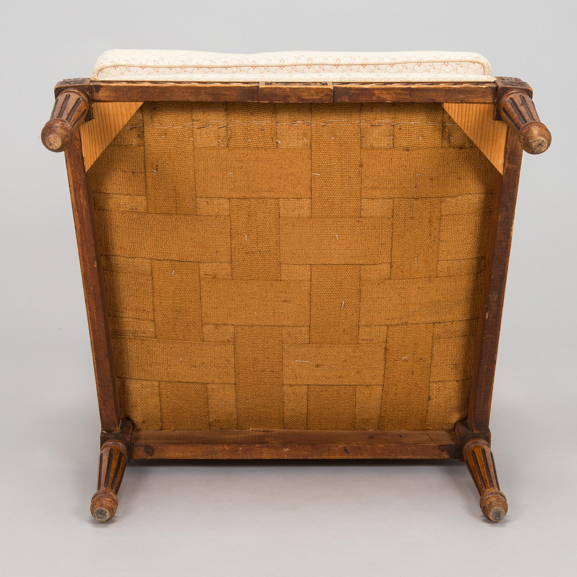 Nojatuoli, Bergère, Louis XVI -tyyli, 1900-luvun alkupuoli.