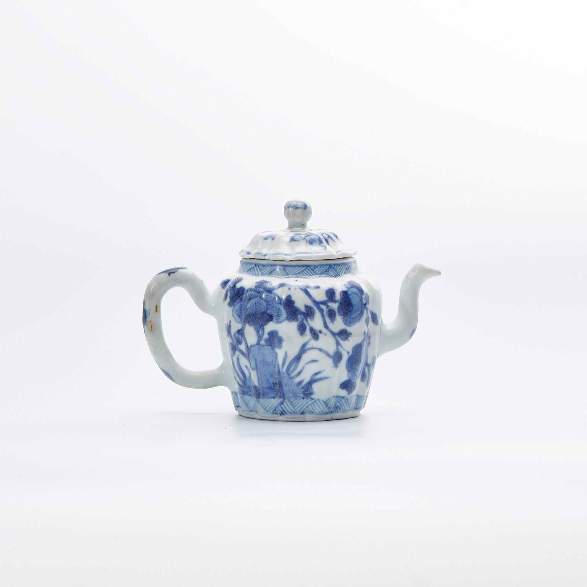 TEKANNA, porslin, Kina, Kangxi (1662-1722).
