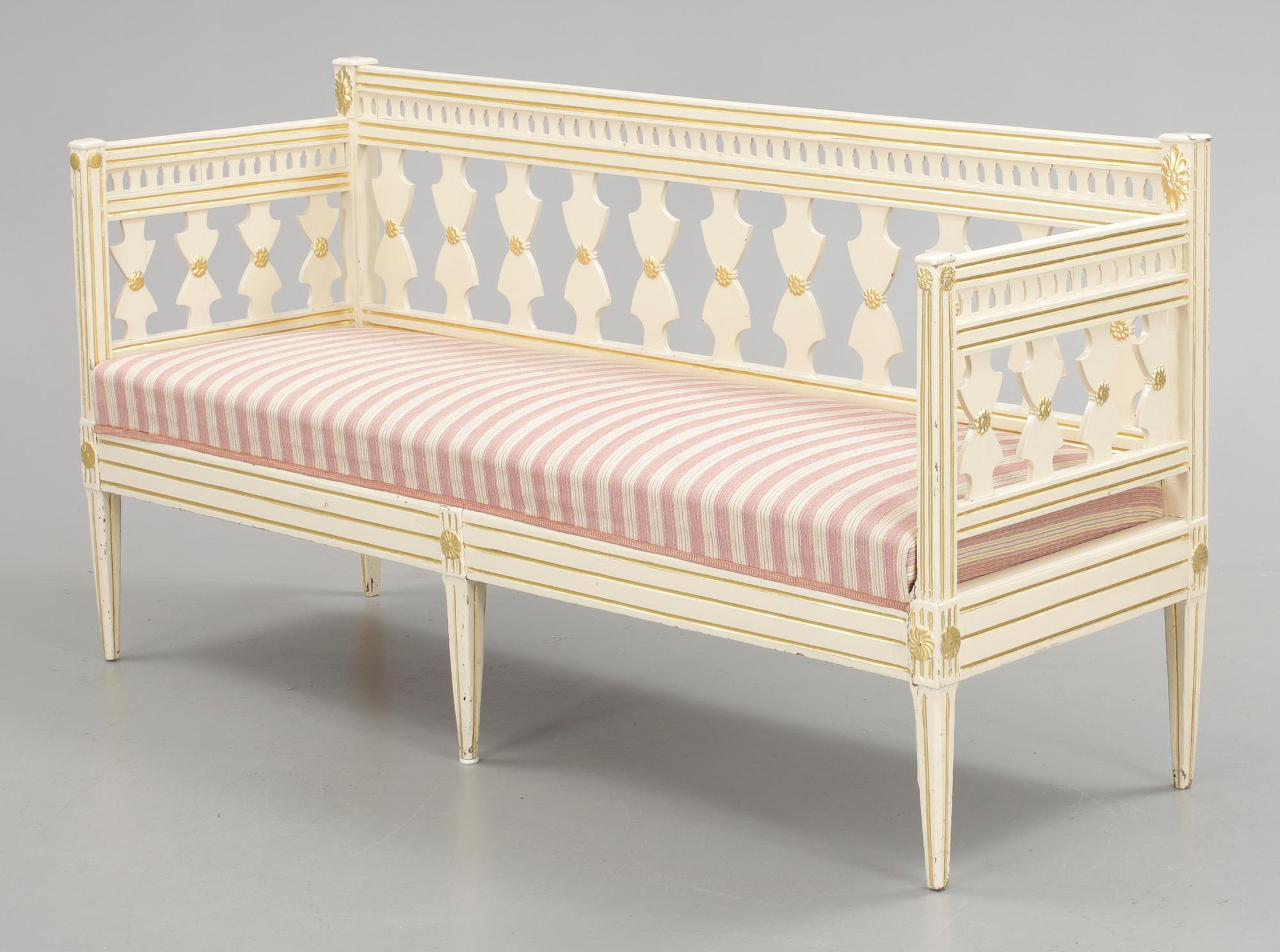 SOFFA, sengustaviansk, omkring 1800.