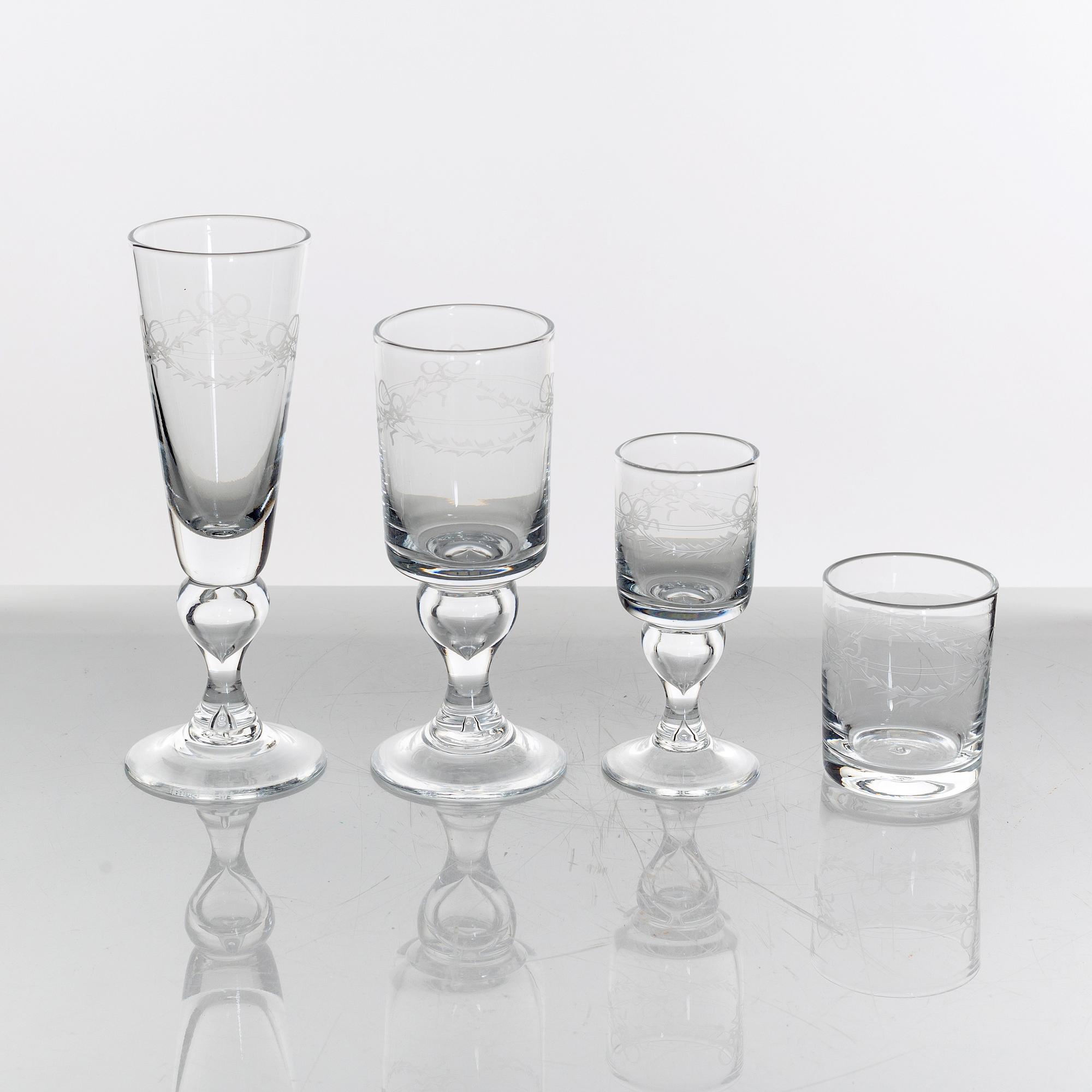 Glasservis, 48 delar, "Antik", Reijmyre glasbruk.