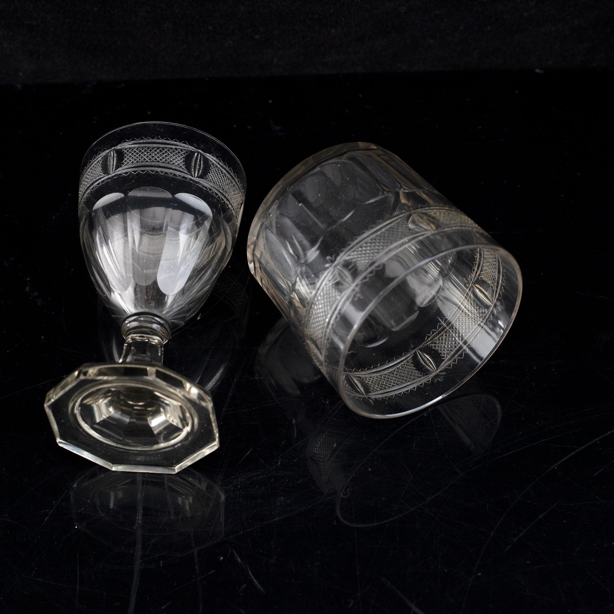 GERDA STRÖMBERG, a part 'Hörningsholm', glass service, Strömbergshyttan, first half of the 20th century (48 pieces).
