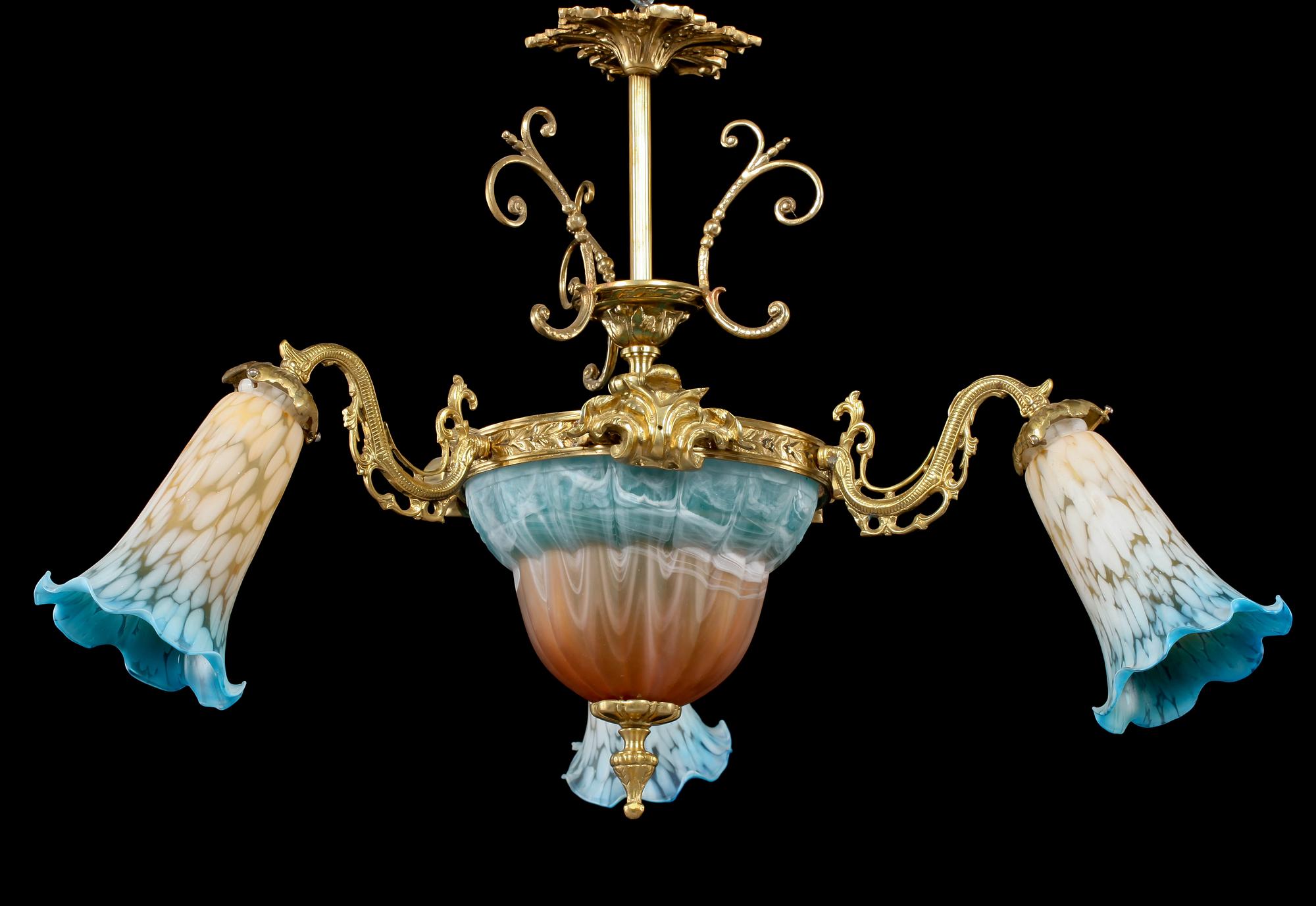 TAKLAMPA, 1900-talets mitt. Höjd 60 cm.