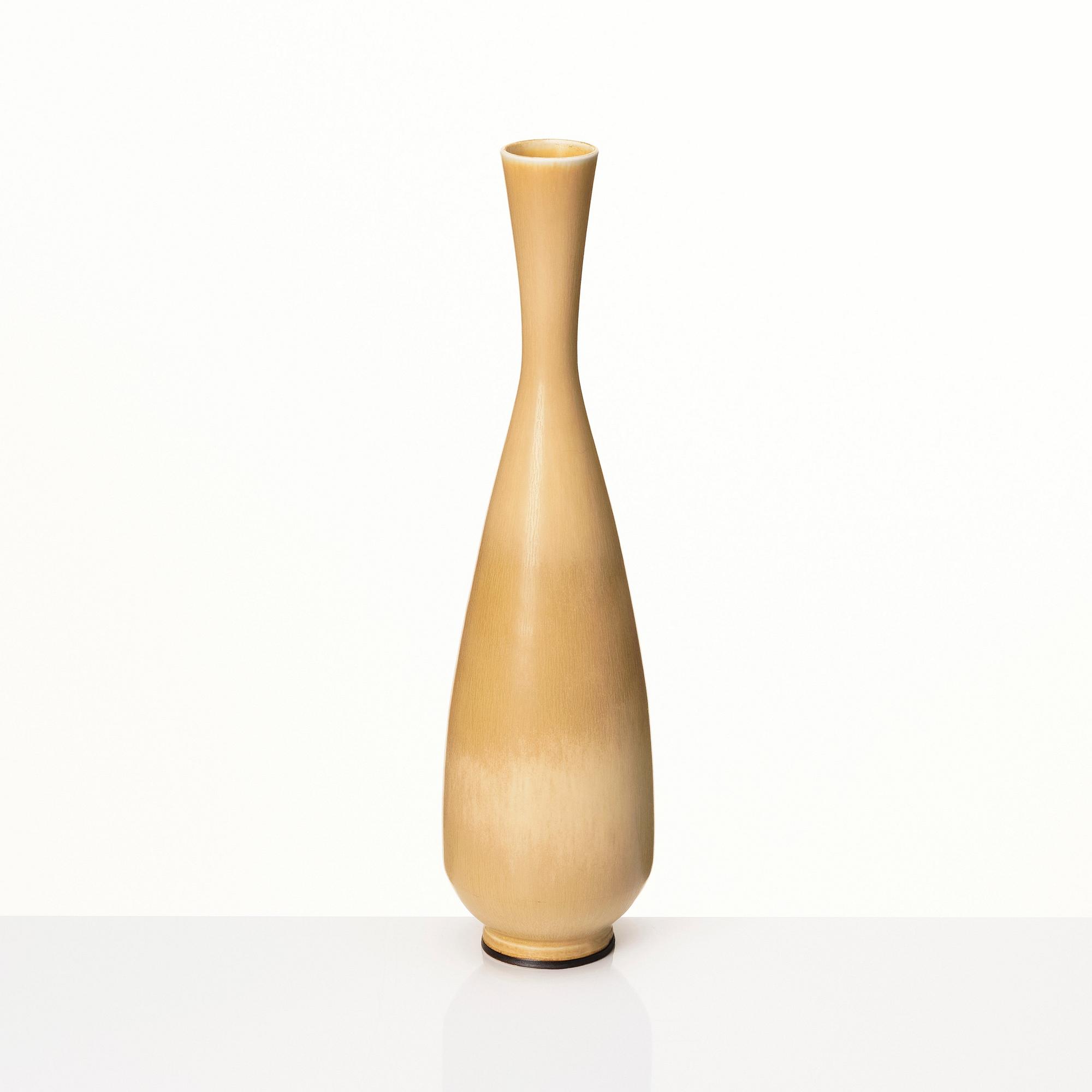 Berndt Friberg, a stoneware vase, Gustavsberg studio, Sweden 1965.