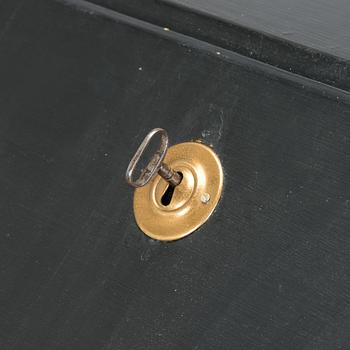 Skrivsekretär, 1800-talets första hälft.