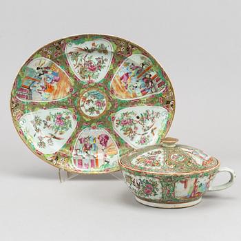 A famille rose dish and a jug with cover, Canton, Qing dynasty, late 19th century.