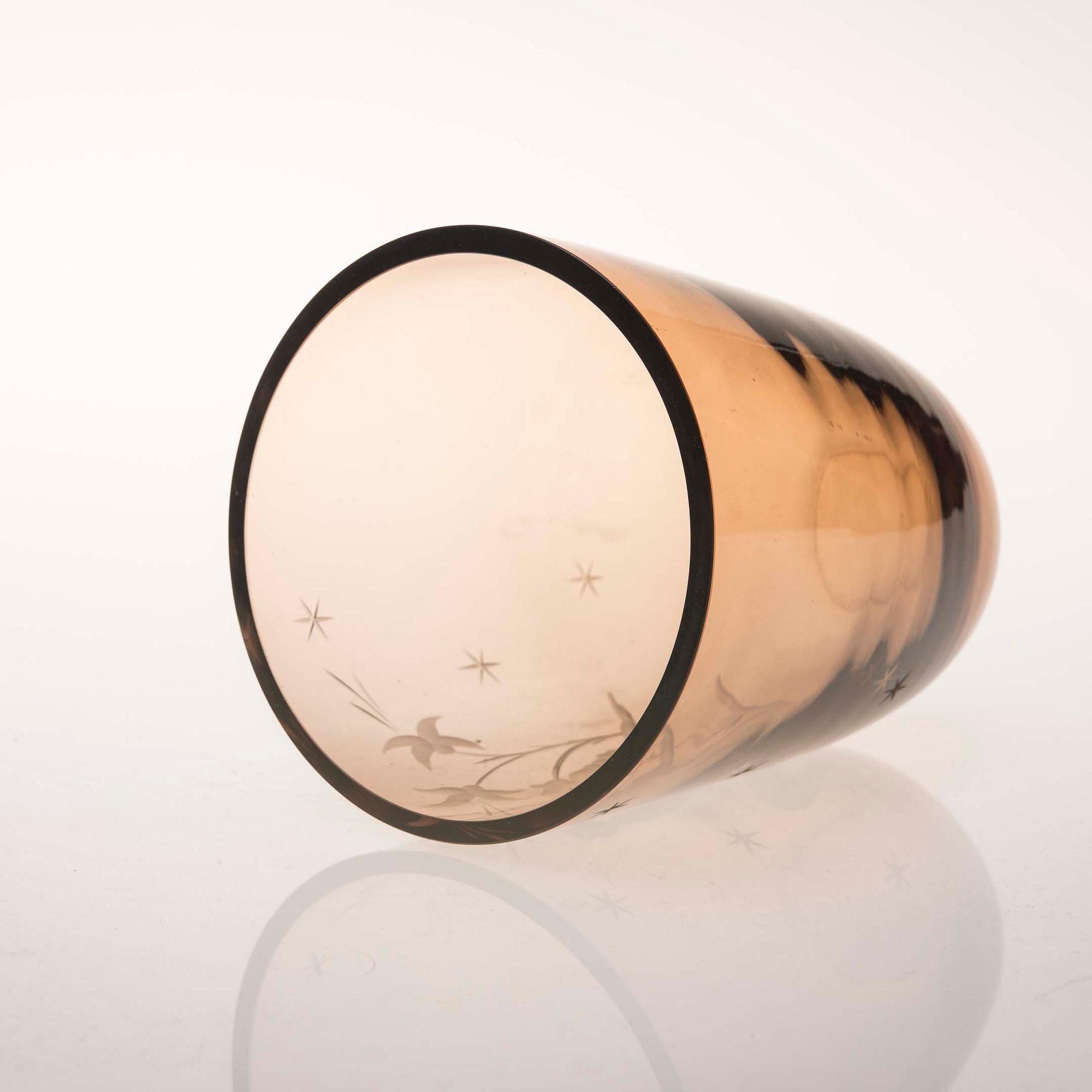 VAS, glas, Sulo Tommola, Kumela Oy, signerad och daterad -51.