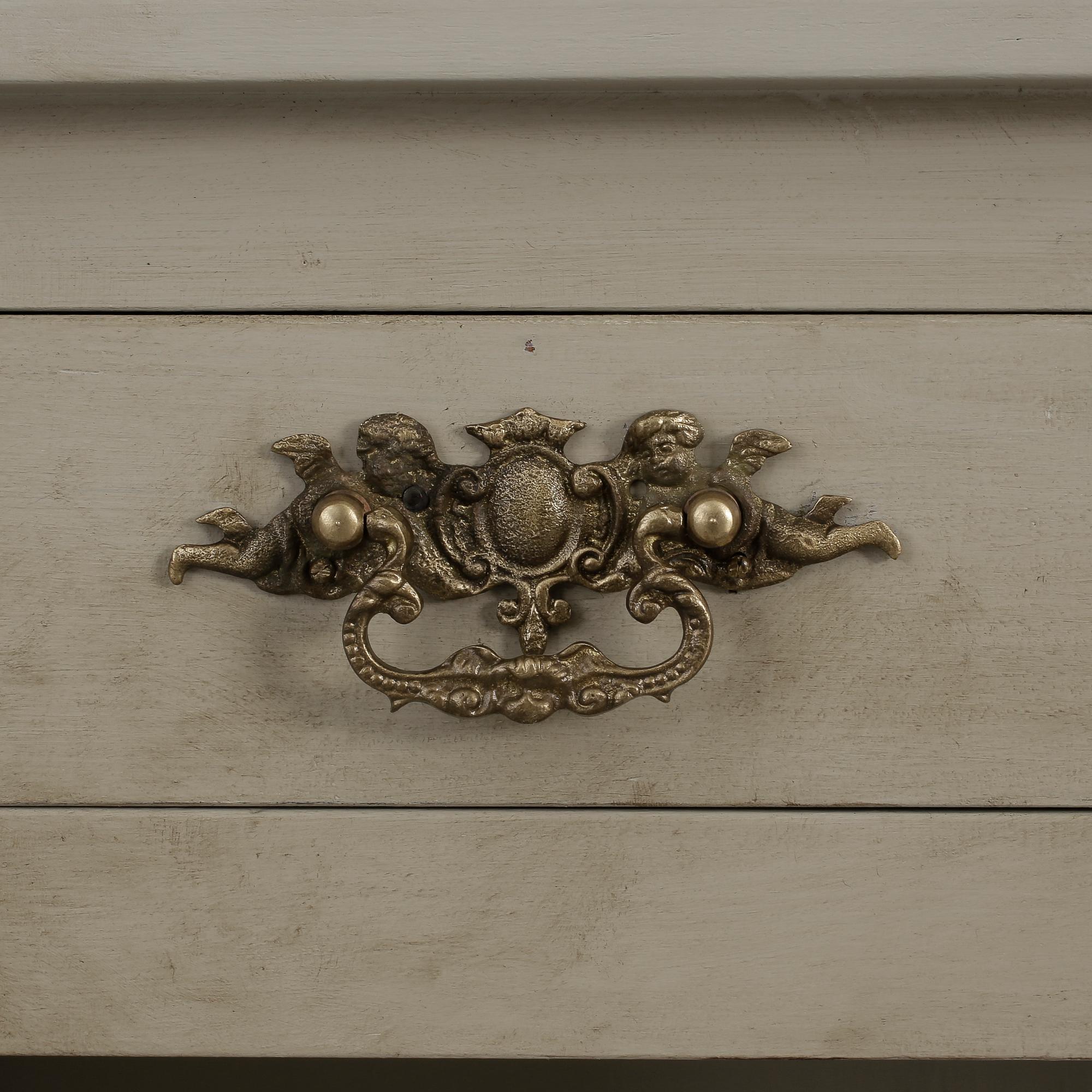 SÄNGBORD, ett par, gustaviansk stil, 1900-tal.