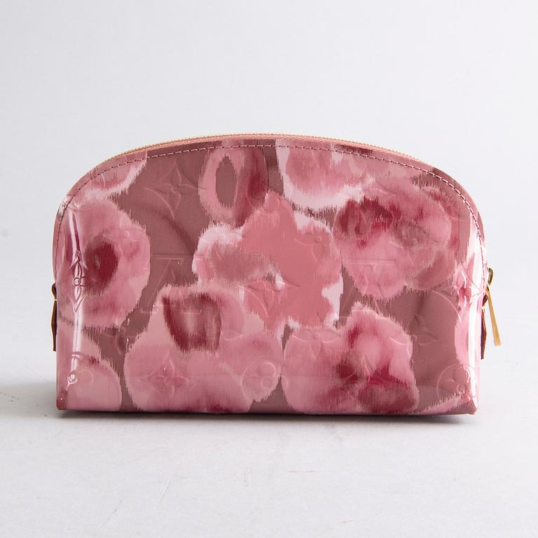 LOUIS VUITTON, pochette cosmetique.