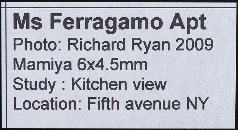 RICHARD RYAN, signerat fotografi, "Ms Ferragamo Apt", 2009, Notes nr 0021, ur serien "Notes by Ryan".