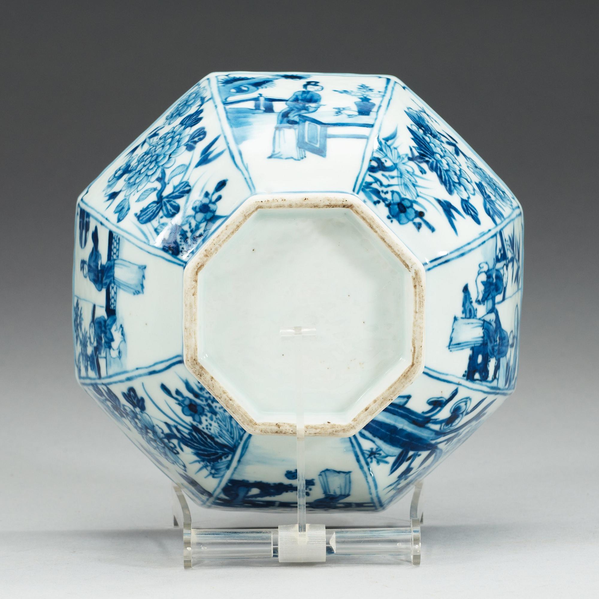 SKÅL, porslin. Qing dynastin, Qianlong (1736-95).
