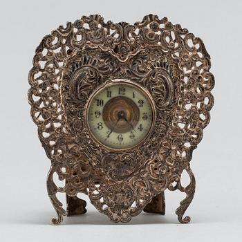 BORDSUR, silver, Samuel Jacobs, London, 1893.