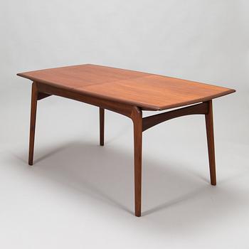 Arne Hovmand-Olsen, 1950's dining table and four chairs for Mogens Kold, A/S Kerteminde, Denmark.