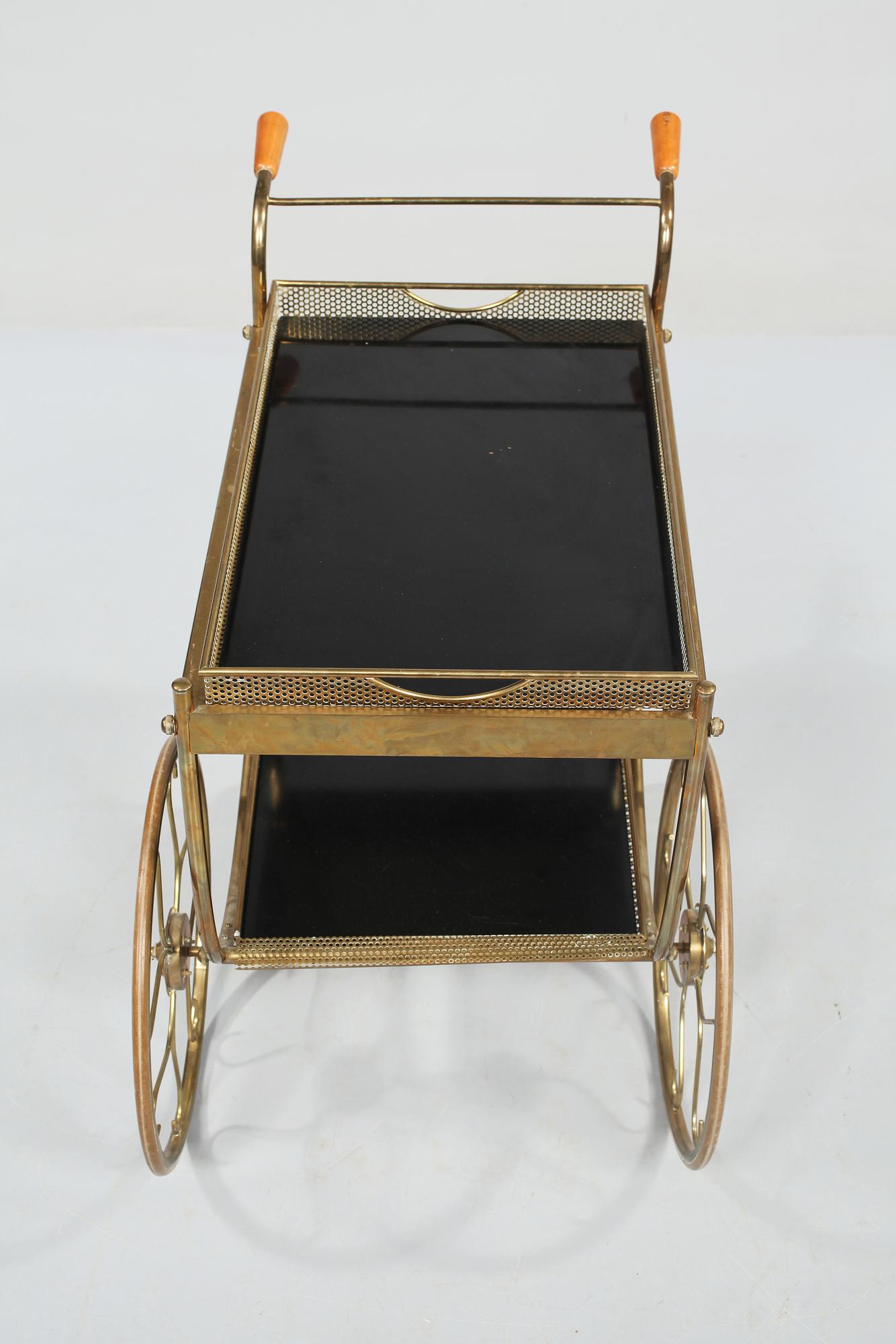 SERVERINGSVAGN, 1900-tal.