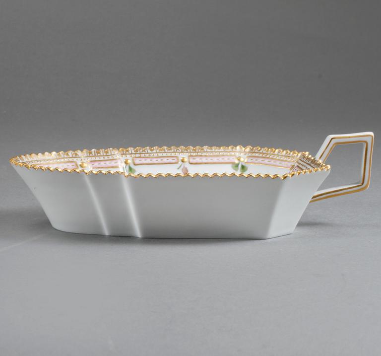 GELÉFAT, porslin, "Flora Danica", Royal Copenhagen, 1900-talets andra hälft.