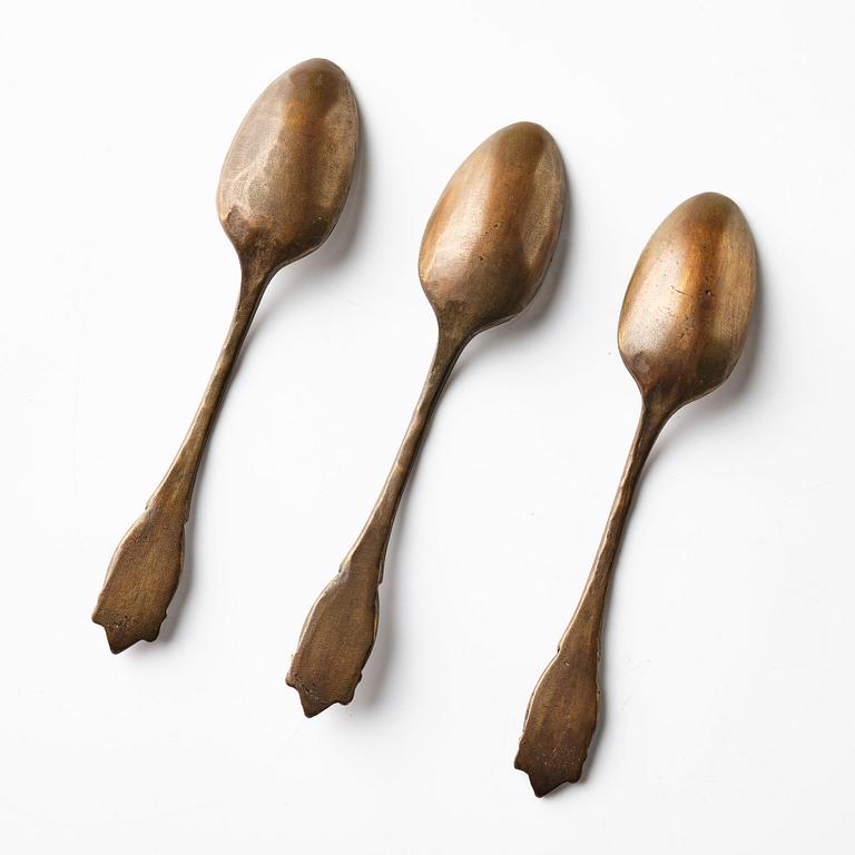 Yoko Ono, "Four Spoons".