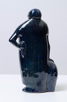 An Åke Holm stoneware sculpture, Höganäs.