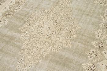 Rug, Vintage design, approx. 400 x 278 cm.