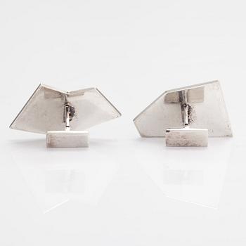 Björn Weckström, A pair of silver cufflincs with high quartzes. Kultasepänliike Reinikka & Laine, Helsinki 1962.