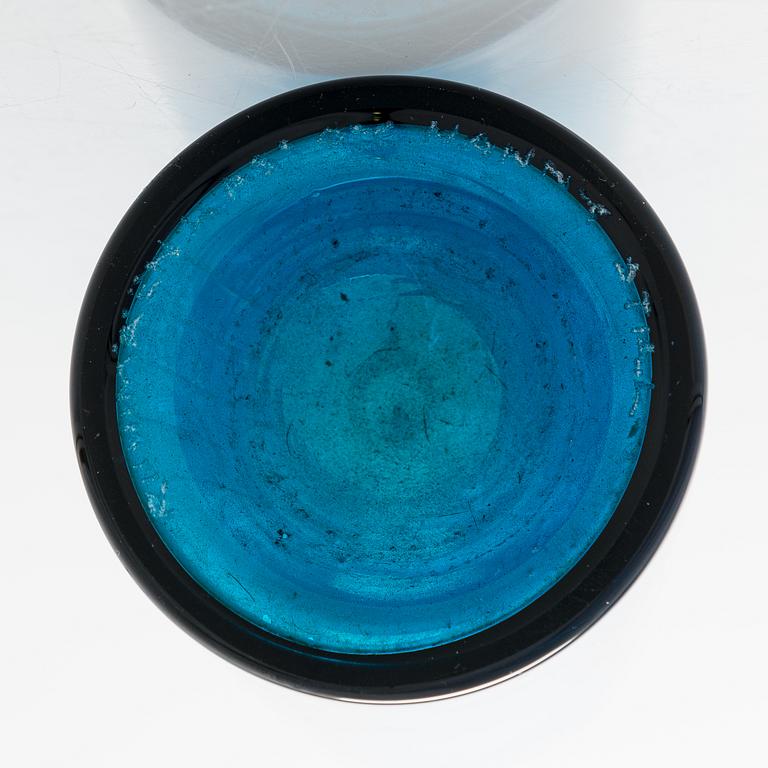 Nanny Still, A glass bottle, model 1734, signed Nanny Still Riihimäen Lasi O.Y.