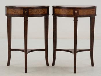 SÄNGBORD, ett par, Seffle Möbelfabrik, 1920/30-tal.