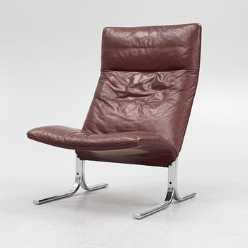 Hans Eichenberger, a lounge chair, De Sede, 1970's.