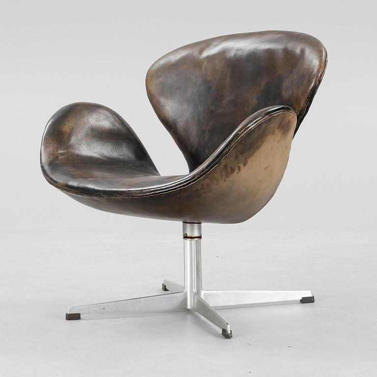 FÅTÖLJ, "Svanen", Arne Jacobsen, Fritz Hansen Danmark, 1960-tal.